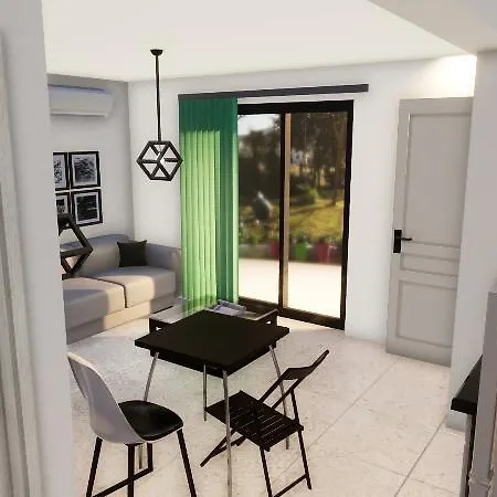 Bikini Apartment *
