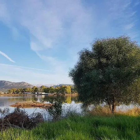 아파트 Bikini Kariótai