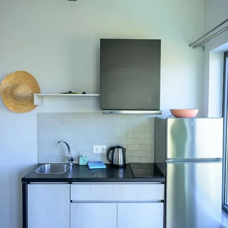 아파트 Bikini Kariótai