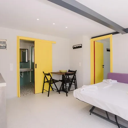 Bikini Appartamento Kariótai