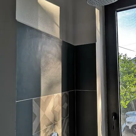 Bikini Appartamento Kariótai